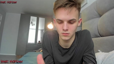 horny_jerk_roy_prick2001  25-01-2022